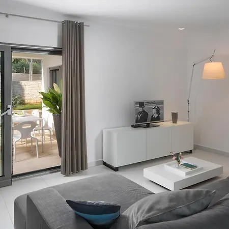 Valsavia-apartment Borik With Pool And * Rovinj